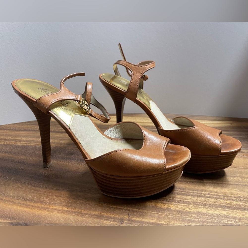 Michael Kors Cognac Brown Platform Heel 7